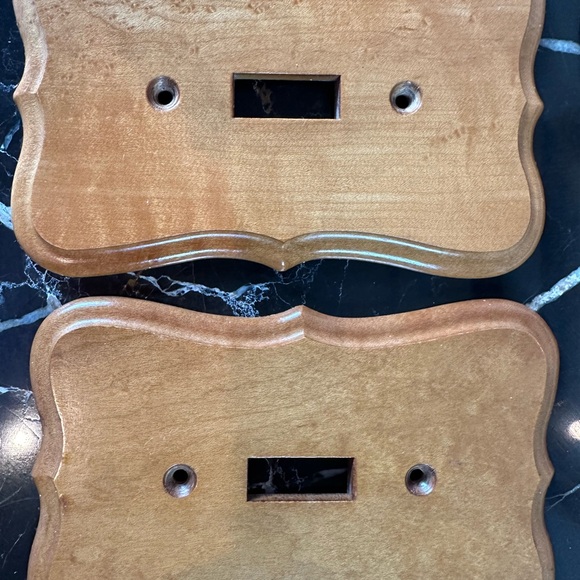 Set of Vintage Colonial Wooden Light Switch Plates - Quad, Double, & 4 Single - Picture 4 of 14